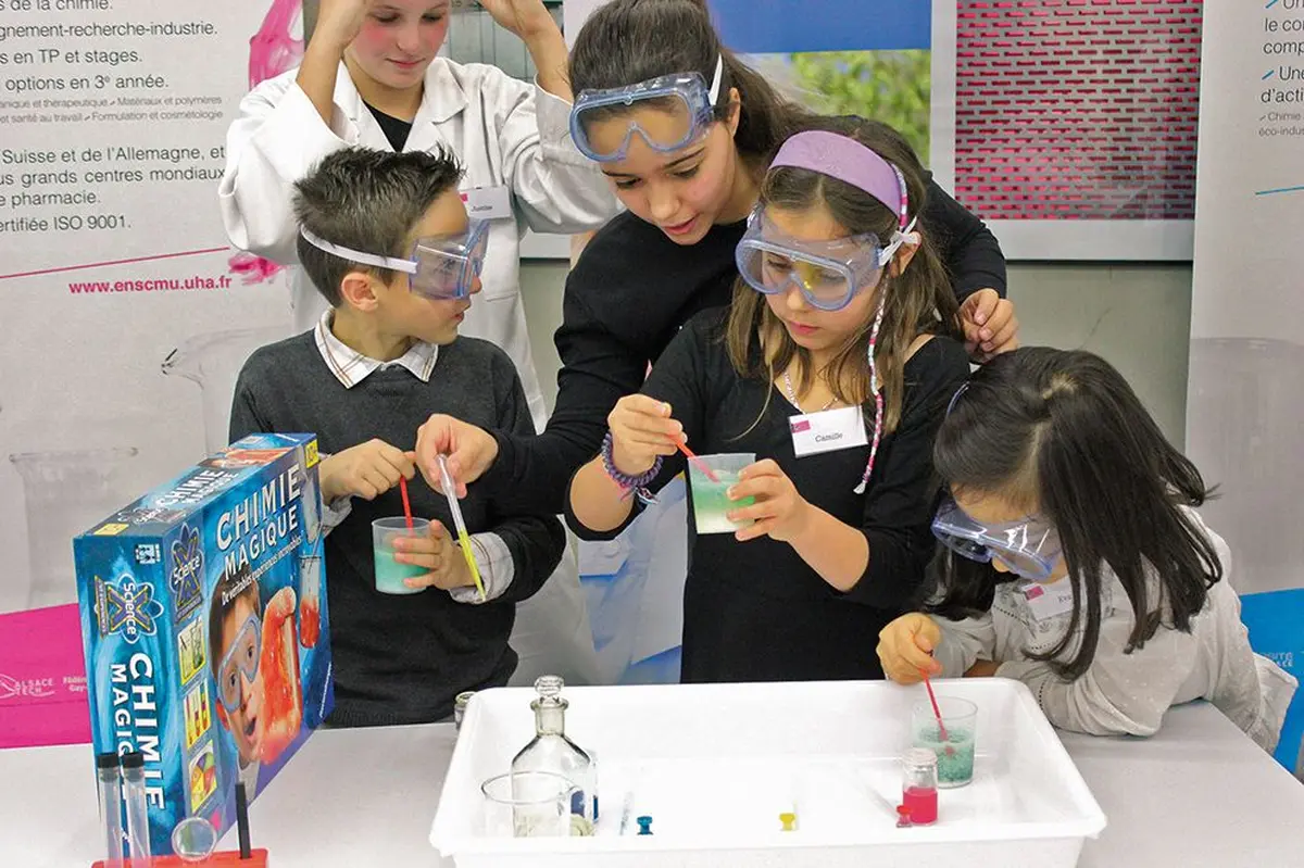 Le jeu Chimie Magique de Ravensburger est commercialisé depuis septembre dernier