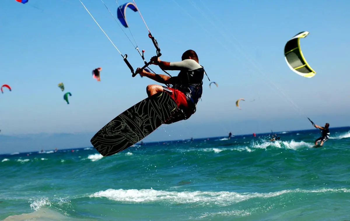 https://www.jds.fr/medias/image/kite-surf-15027
