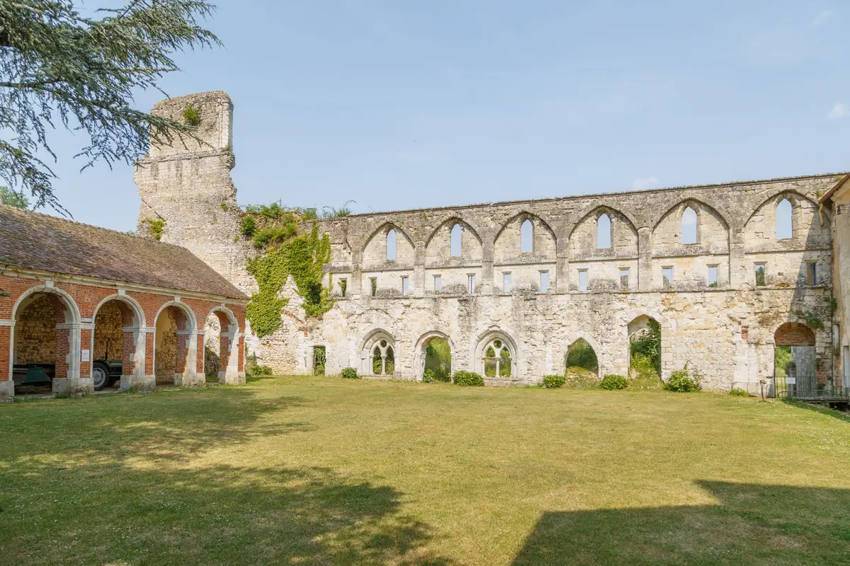 Abbaye de Mortemer