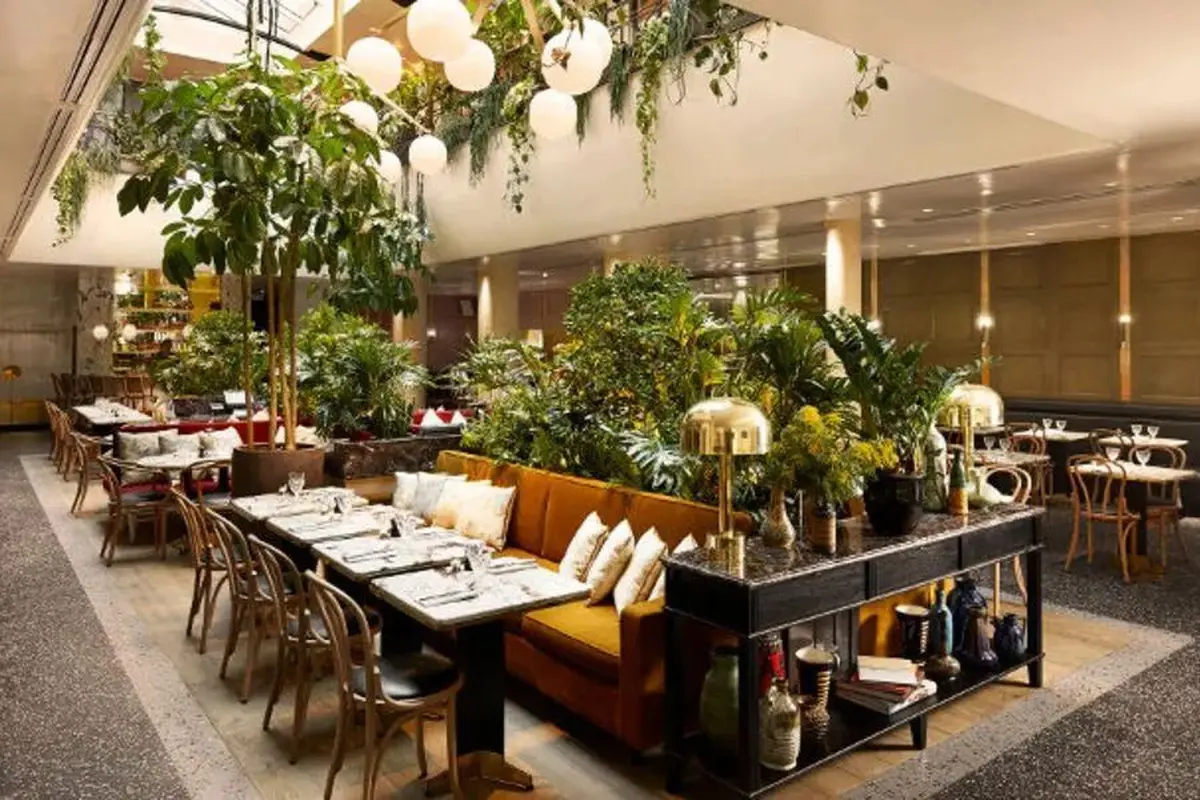 L'Alcazar de Paris prépare sa réouverture à Saint-Germain-des-Prés