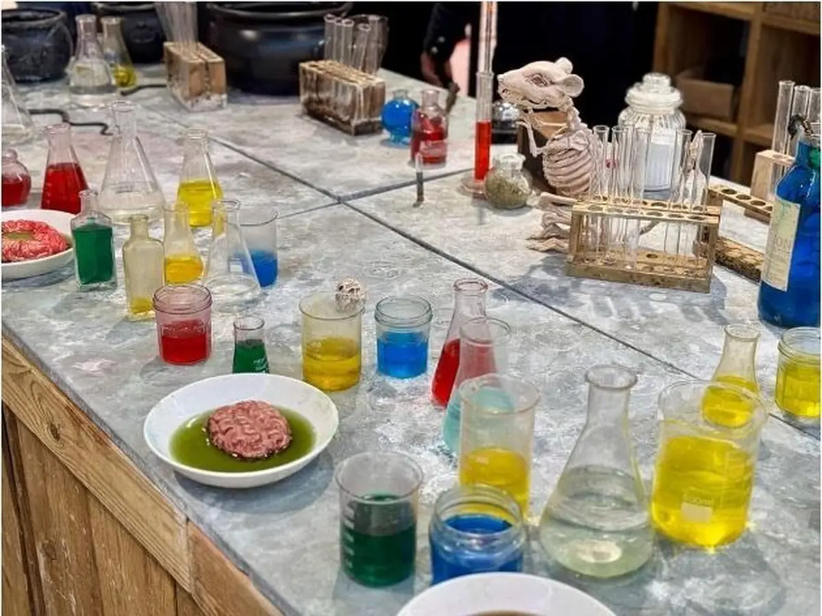 Essayez vous au bar à potions