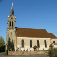 L'église de Saasenheim dans le Bas-Rhin en Alsace &copy; Bernard Chenal via Wikimedia Commons