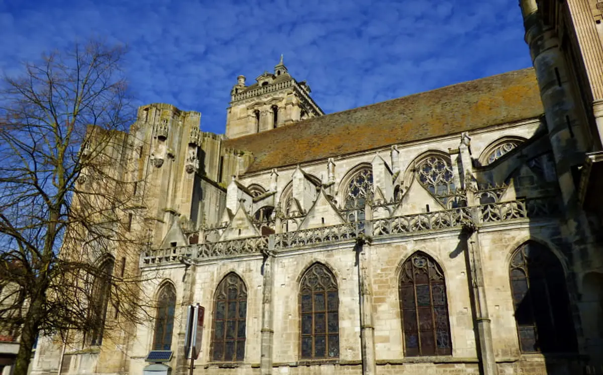 L'église Saint-Pierre de Dreux