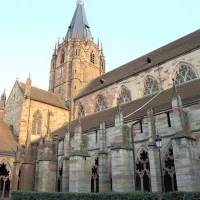L'église Saint-Pierre et Saint-Paul de Wissembourg arbore fièrement ses éléments gothiques &copy; M. Mossot