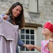 L'enfance d'un roi : prêt de costumes et de jeux médiévaux