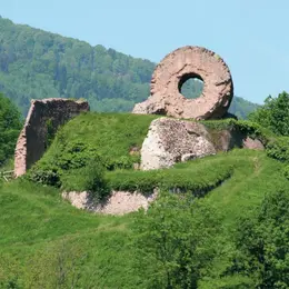 3 châteaux forts à apprécier cet été !