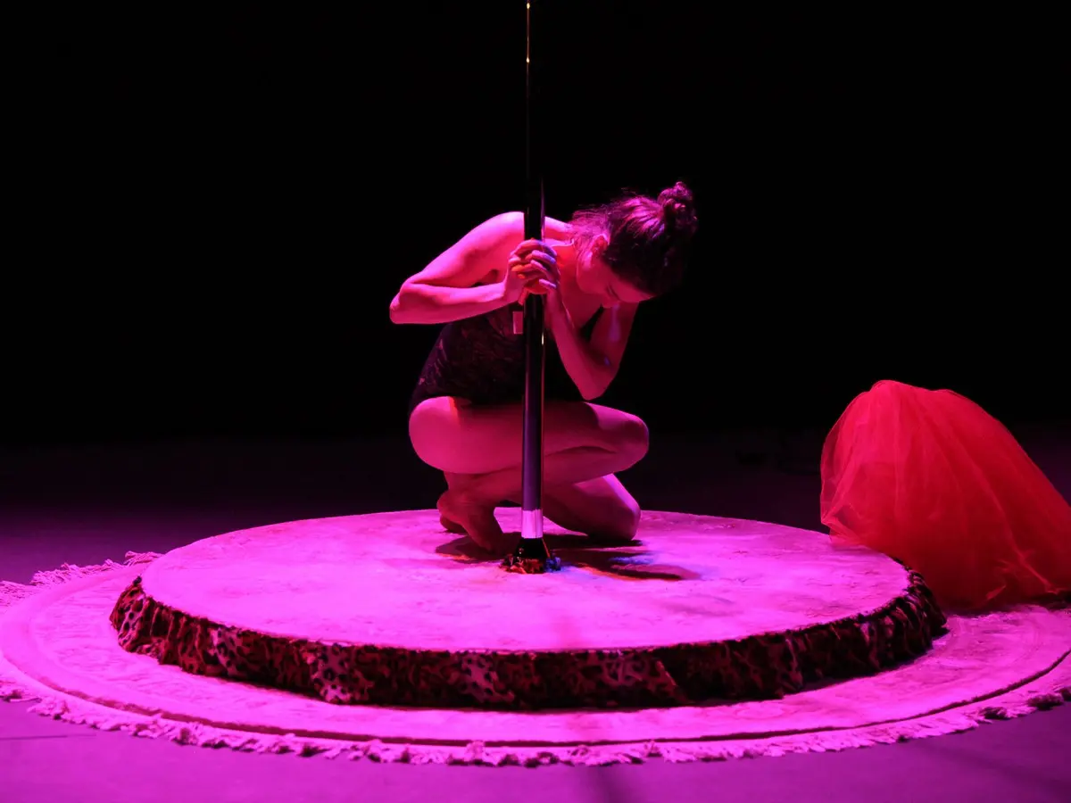 L'Envolée - Strip Au Risque D’aimer ça