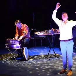 L'été des Curieux - Spectacle, Des Métamorphoses