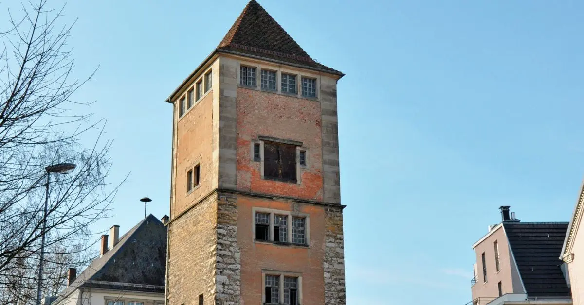 L'étrange tour du diable 