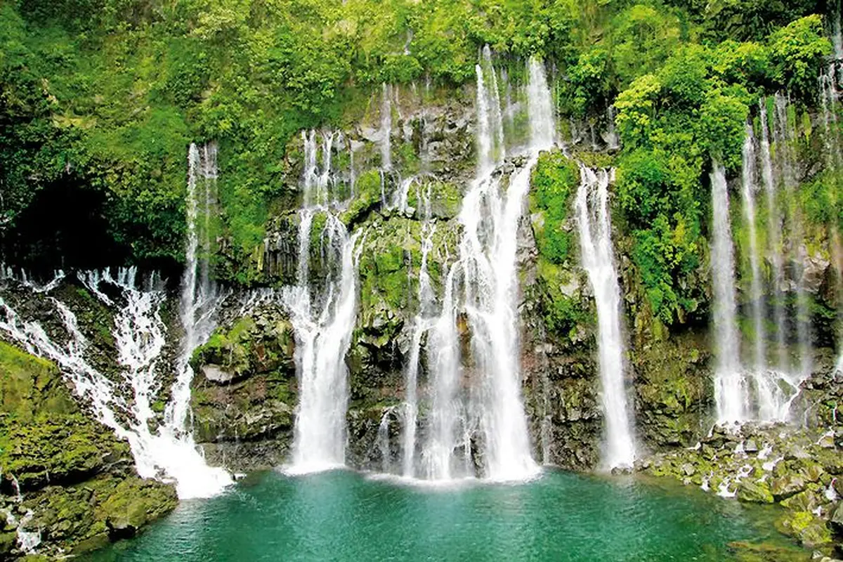 L'île de la Réunion, juste à côté