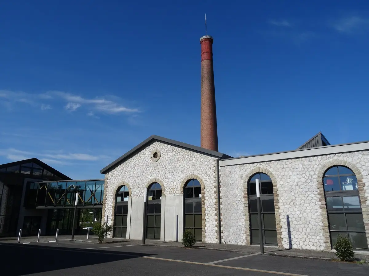 L'Usine des Tramways, de l'industrie à la culture