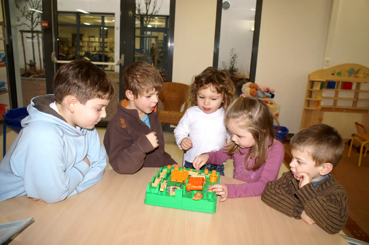 Jeux d'enfants à la Biluthèque de Rixheim