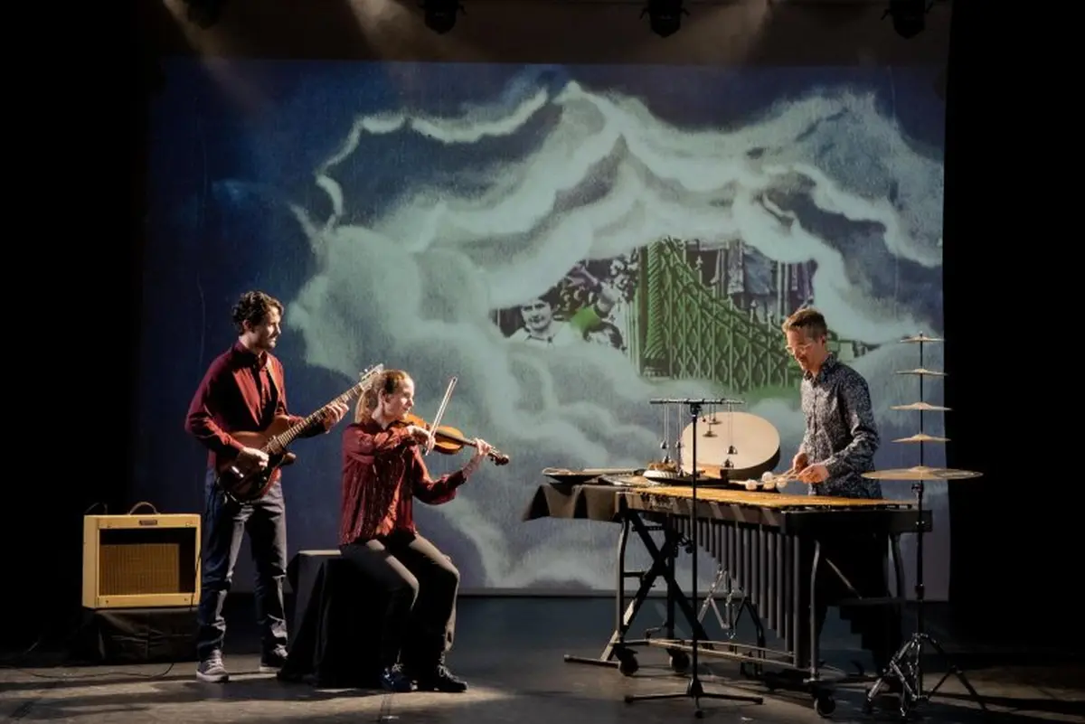 LA Bobine : Grand Chien Productions