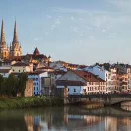 La Carte Déclic de Bayonne : des activités culturelles et sportives accessibles aux foyers non imposables