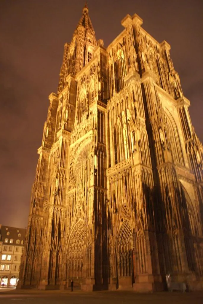 La cathédrale de Strasbourg by night