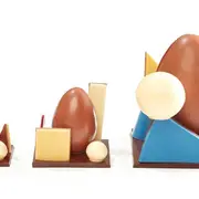 La collection de chocolats de Pâques de Jadis et Gourmande s'inspire du Bauhaus