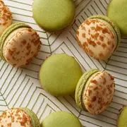 La collection Printemps-Été 2026 de Pierre Hermé : glaces, pâtisseries et macarons aux accords fruités et inattendus