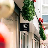 La Cour des Maréchaux entre dans la magie de Noël ! DR