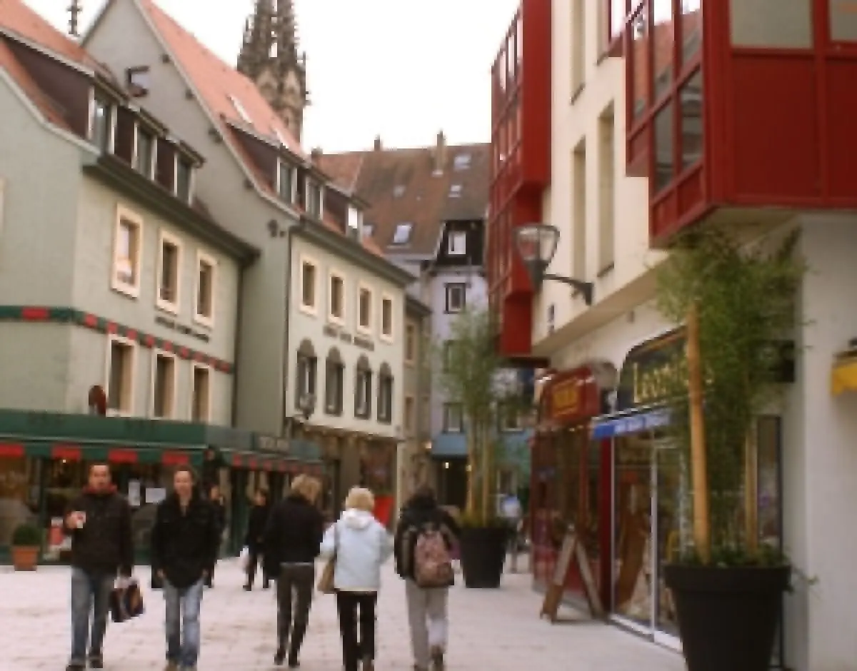 La Cour des Maréchaux fait peau neuve pour ses 20 ans