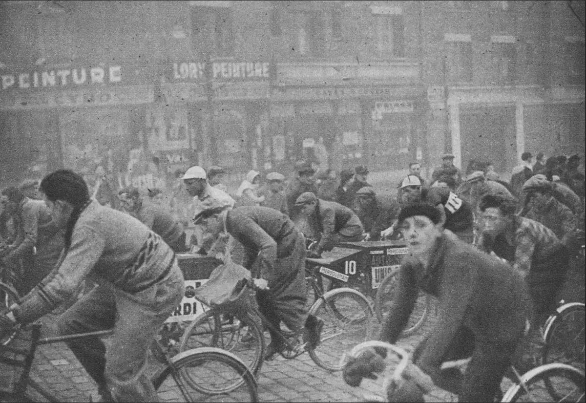 La Course des Triporteurs de Paris &agrave; l'&eacute;poque