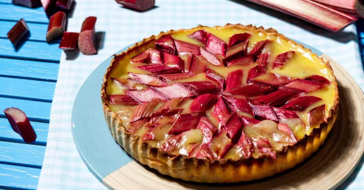La fameuse tarte à la rhubarbe