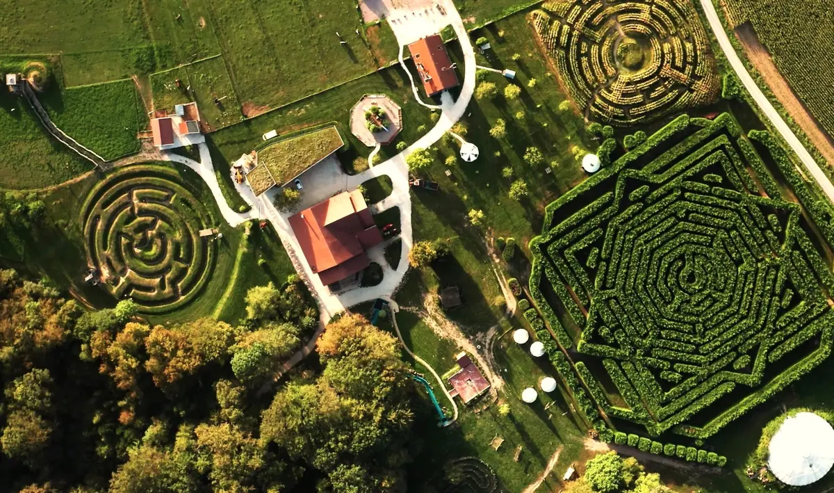 La Ferme Aventure, vue d'en haut !