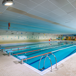La fête de l'eau à la piscine Jean Taris