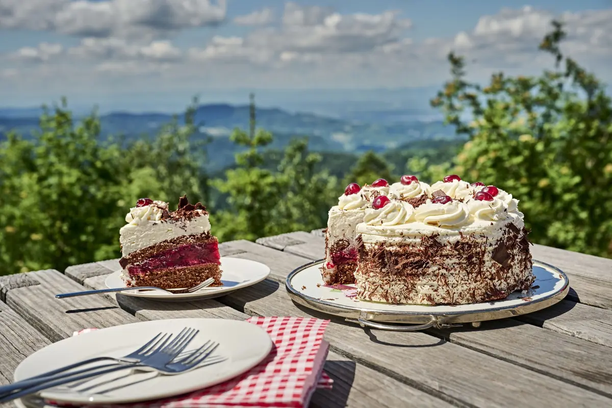 Pause sucrée avec de généreux gâteaux