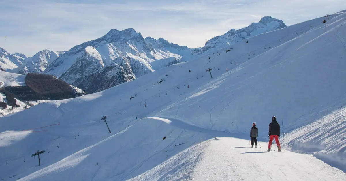 La France : première destination mondiale de ski lors de la saison 2025-2026