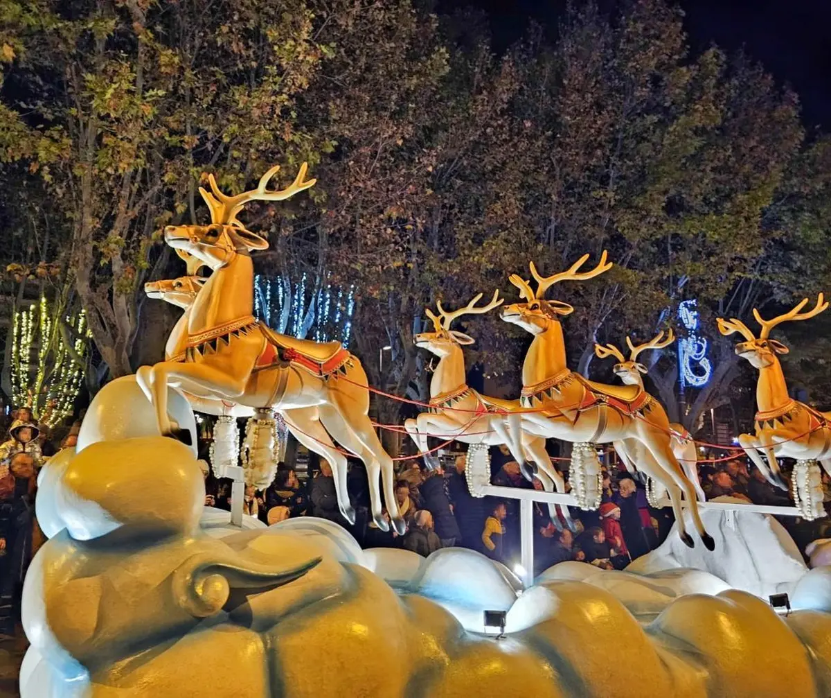 La Grande Parade De Noël