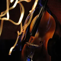 La Halle musicale : Concert de Ledon trio, piano, chant, contrebasse