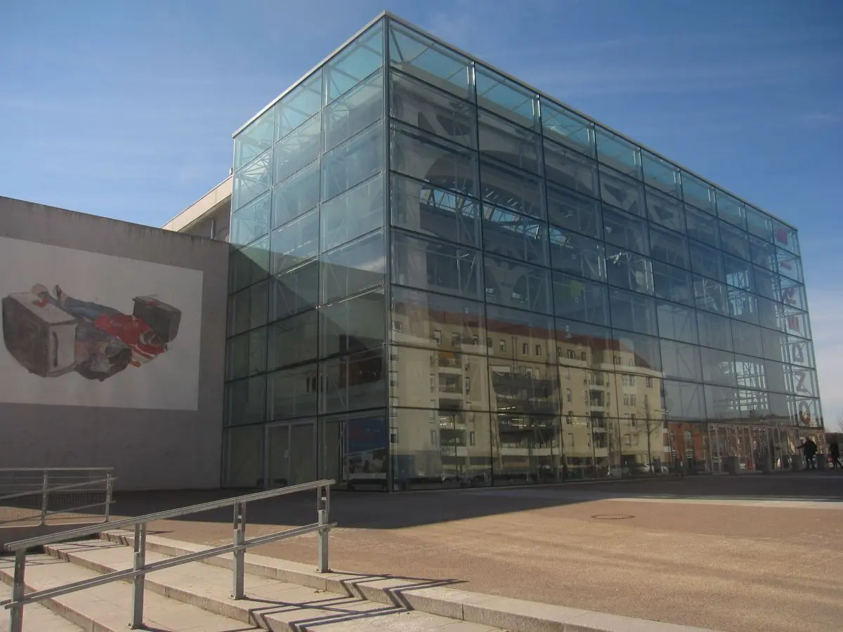 La Kunsthalle se trouve sur le campus de la Fonderie à Mulhouse