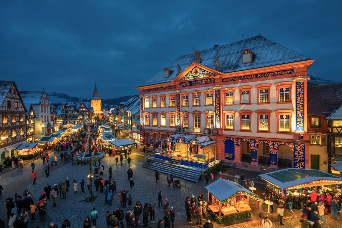  Le marché de Noël de Gengenbach, plein de charme, au cœur de la vieille ville historique