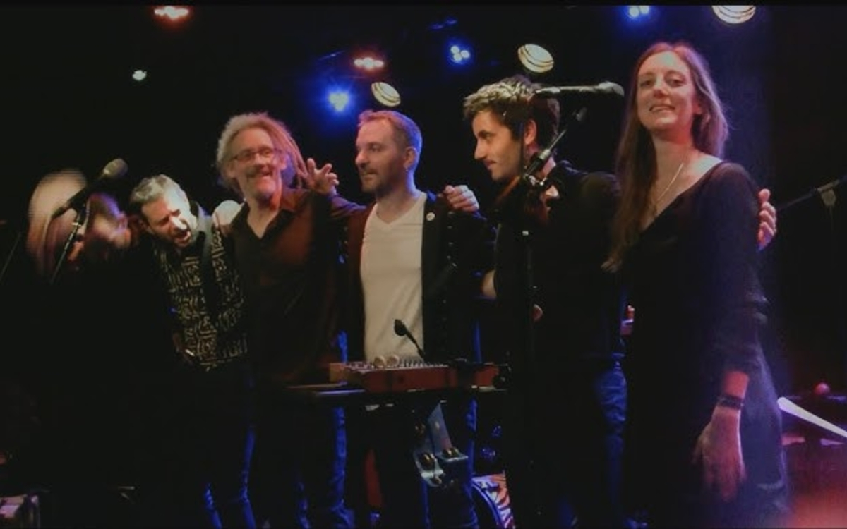 LA MARMILLE DE MANO SOLO FORUM LEON