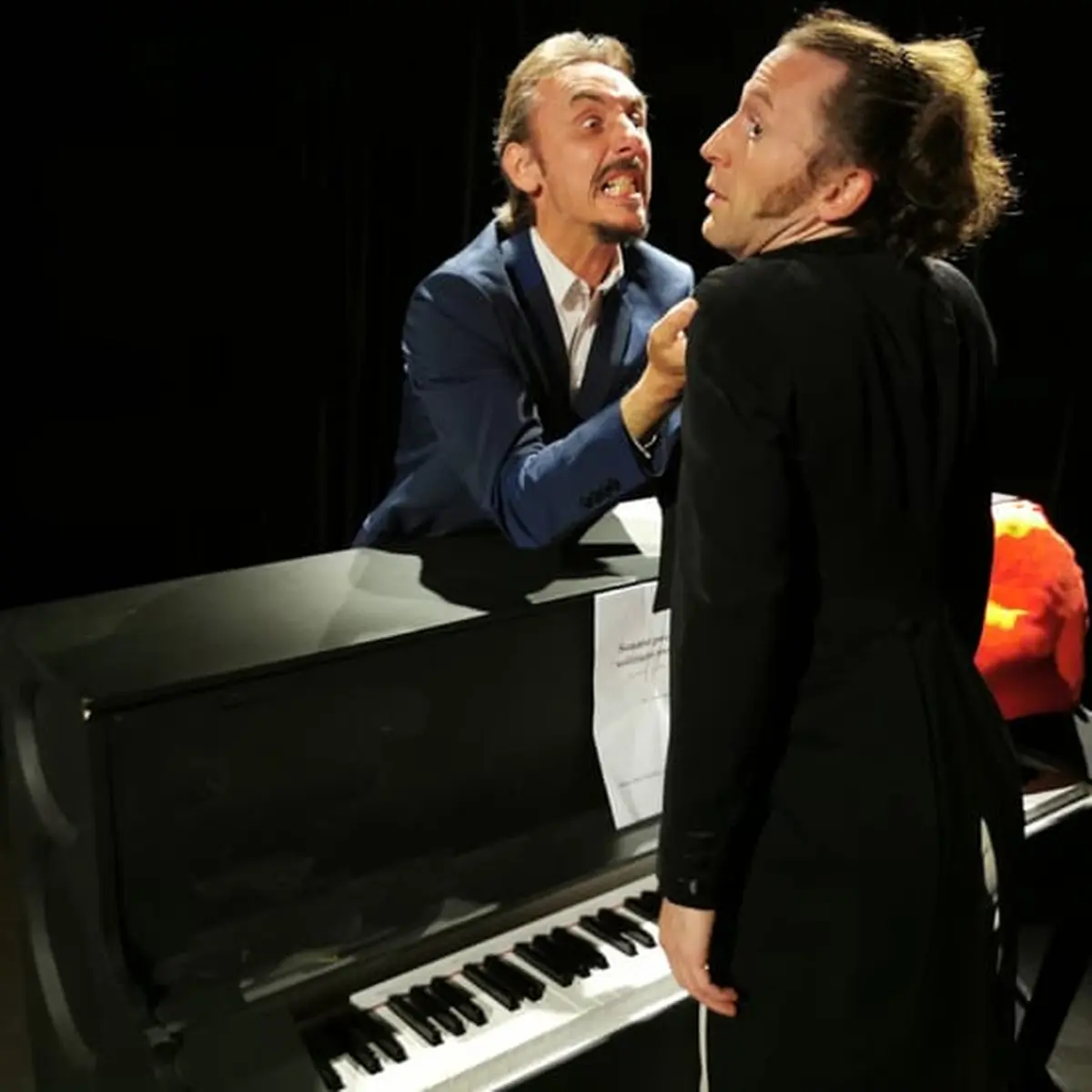 La musique ne sert à rien' au Rikiki Café-Théâtre