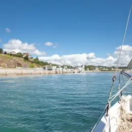 La Neire Mâove : Balade côtière au large de la Côte des Isles