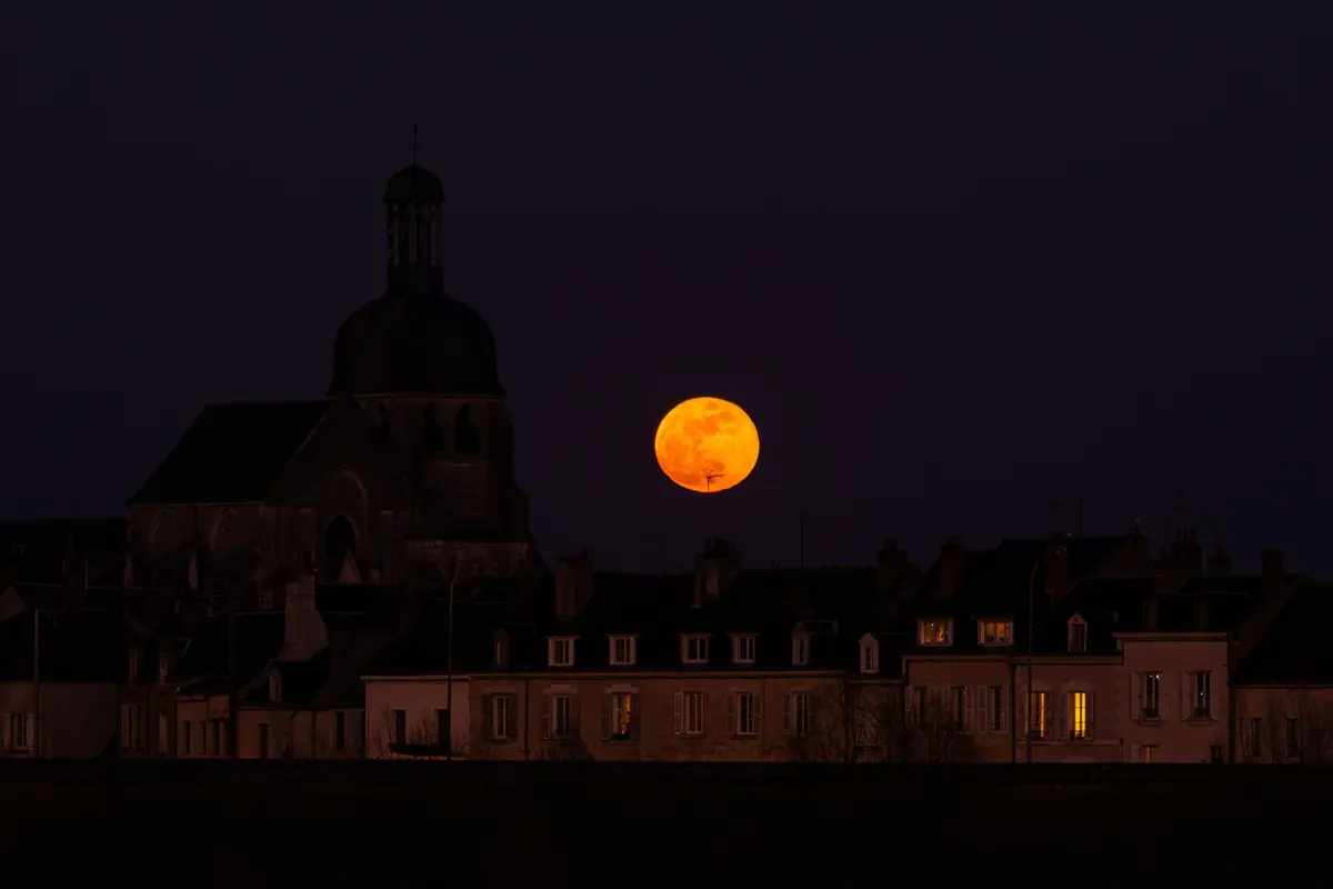 La pleine lune du Cerf va illuminer le ciel ce mercredi : voici quand l’observer en France