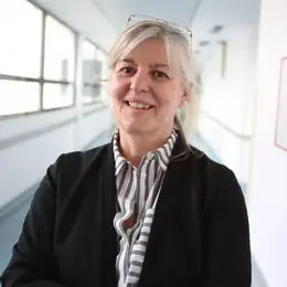 La professeure Carole Mathelin, marraine de la course Les Mulhousiennes 2026