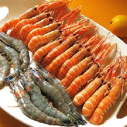 La recette des brochettes de gambas poêlées
