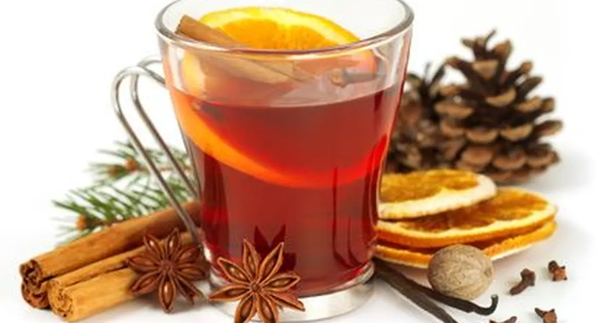 La recette traditionnelle du Vin Chaud