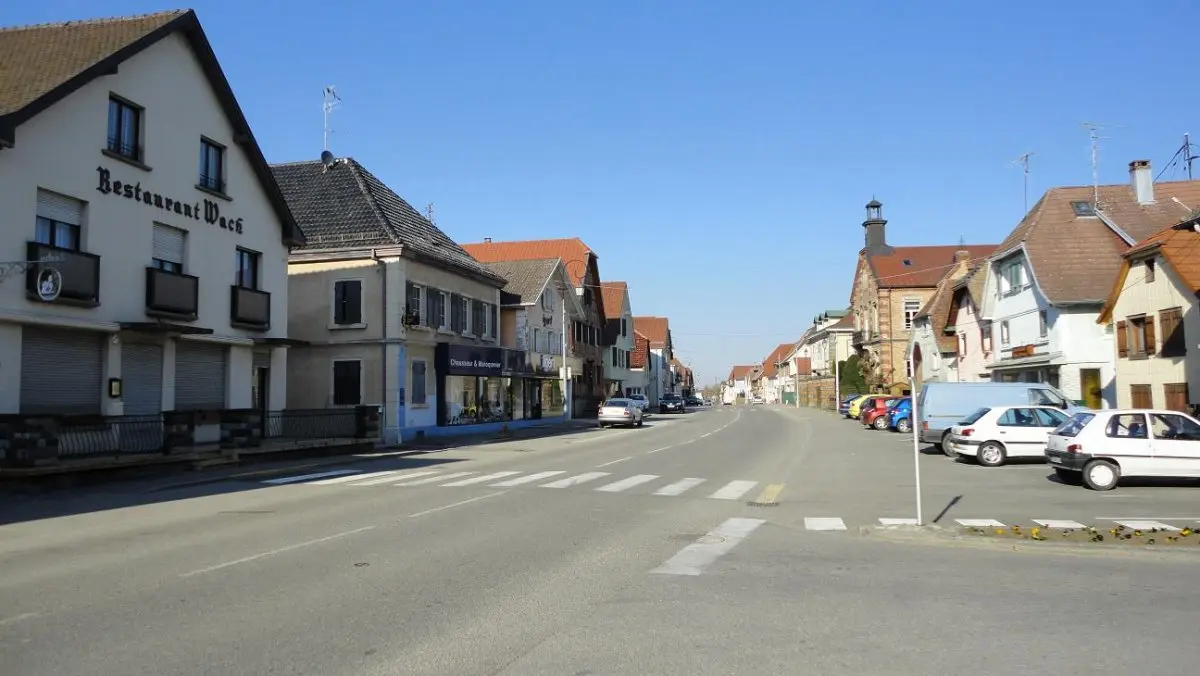 La rue de Cernay, qui traverse Dannemarie