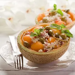 La salade de Melon dans son écorce