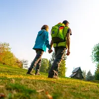Randonneurs en route vers la petite maison des sorcières à Lautenbach &copy; Renchtal Tourismus GmbH, photo Jigal Fichtner