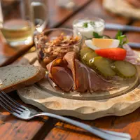 Assiette de collation lors d’une randonnée gourmande &copy; Renchtal Tourismus GmbH, photo Jigal Fichtner