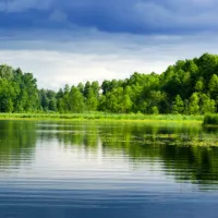 Les lacs et réserves d'eau Alsace vous réservent calme et détente... &copy; Piotr Skubisz - fotolia.com