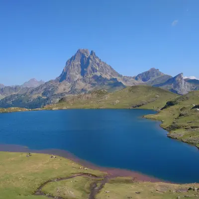 Lacs d’Ayous : des lacs face au mythique pic du Midi d’Ossau