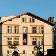 Lamina, est-tu là ?