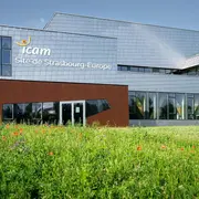 Lancement de mini-fusées à l'Icam de Strasbourg : une après-midi scientifique pour les enfants