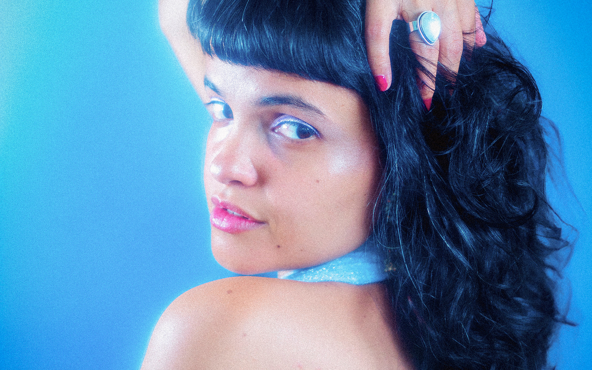 Las mujeres del bolero, par Elisa Lecuyer : « Velours, velours » — A kind of cabaret