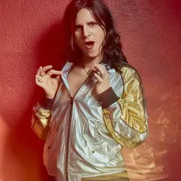 Laura Domenge dans Son nouveau spectacle
